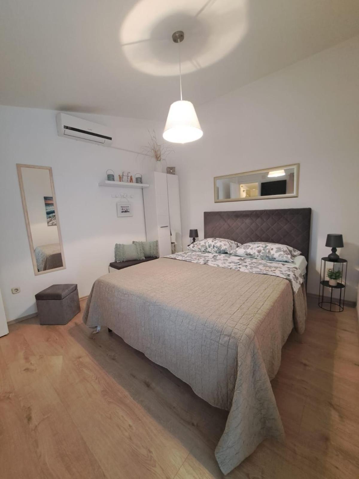 Apartments Andela Skradin Extérieur photo